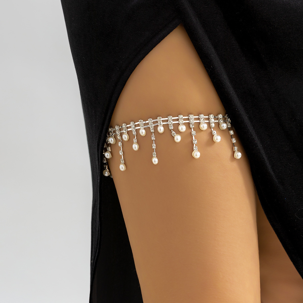 สร้อยข้อเท้าประดับมุกและคริสตั - Body Jewelry Leg Chain บทวิจารณ์และราคา