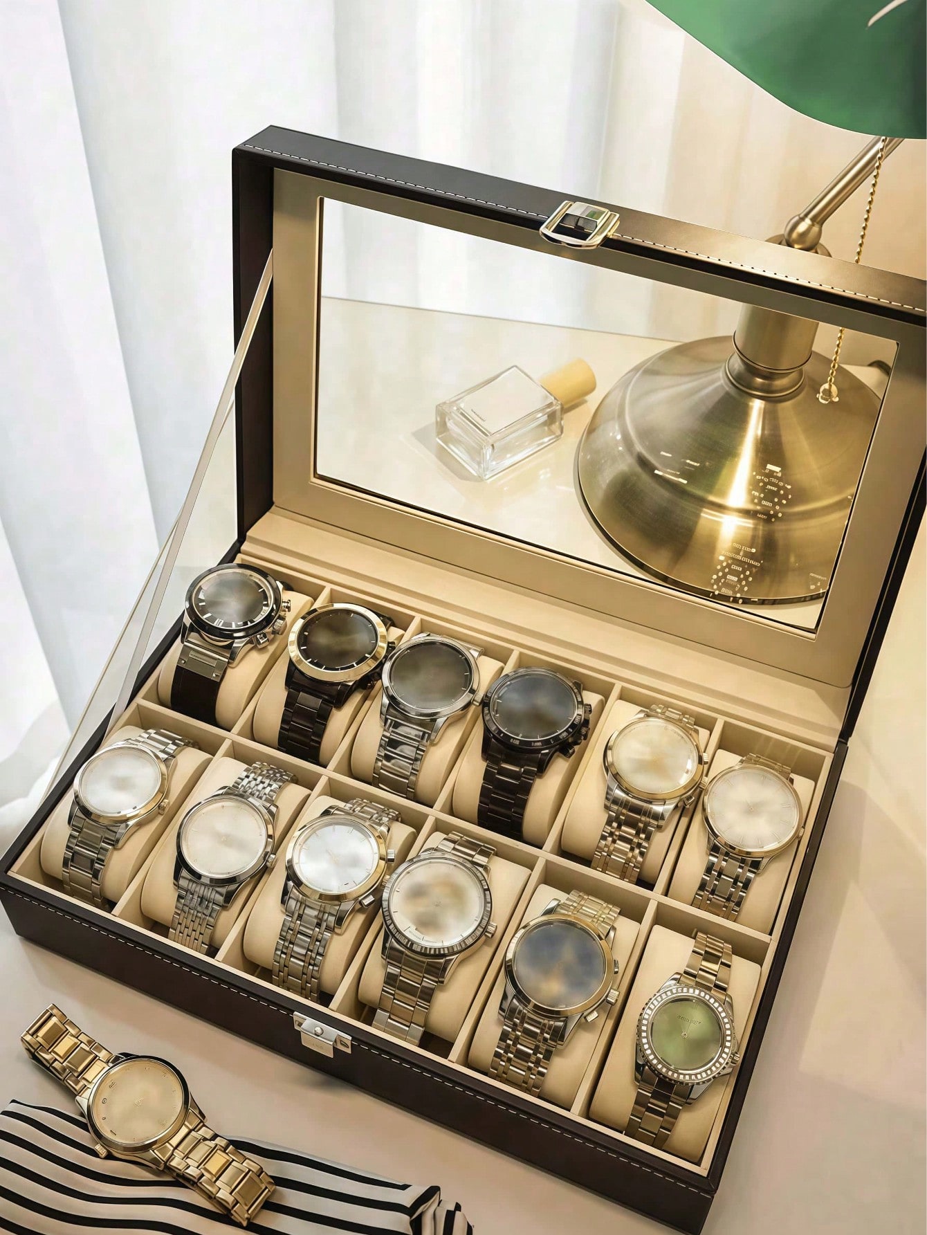 กล่องใส่นาฬิกาหนังพร้อมกุญแจล็ - Body Jewelry Organizer บทวิจารณ์และราคา